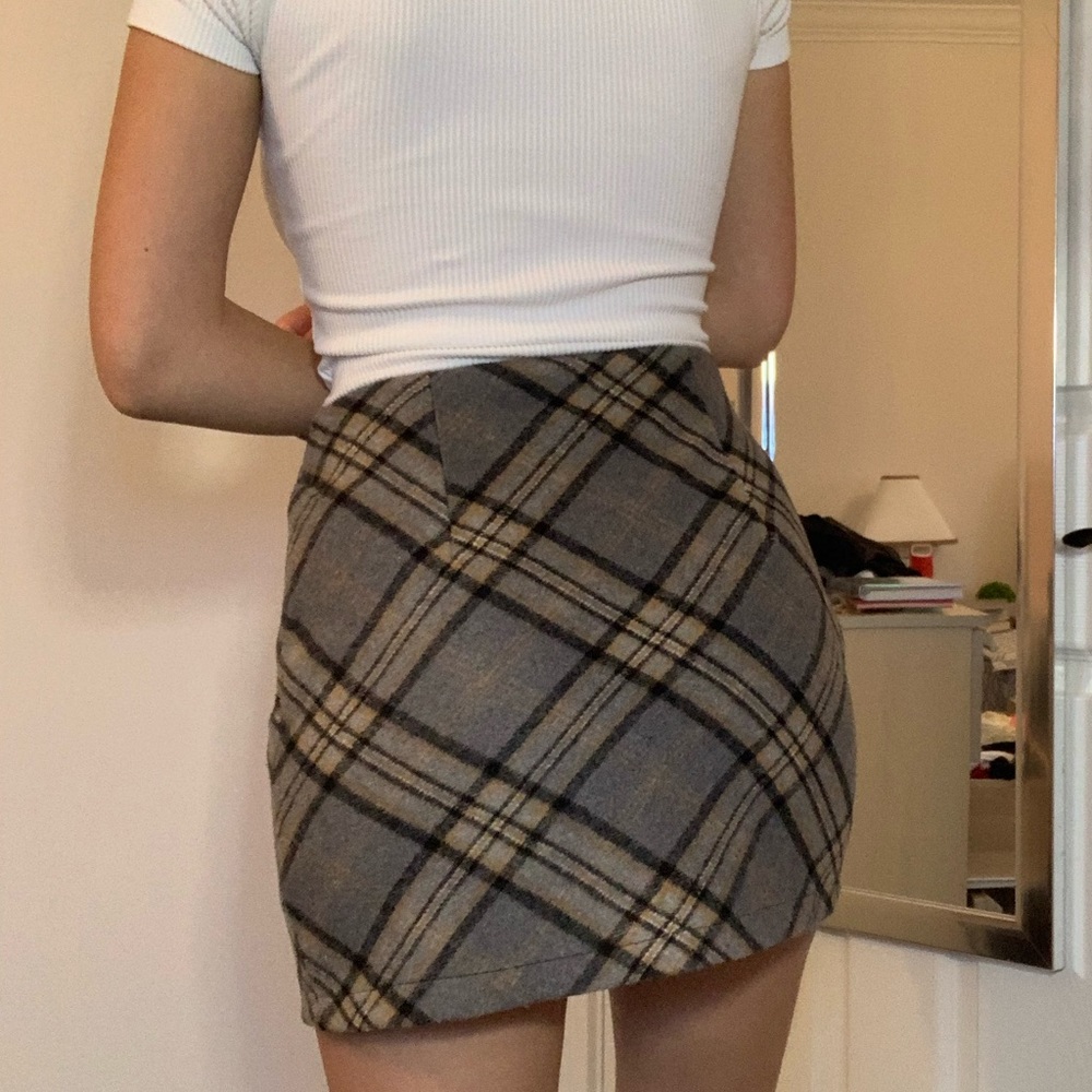 SHEIN Brown & Beige Plaid Wool Blend Mini Skirt